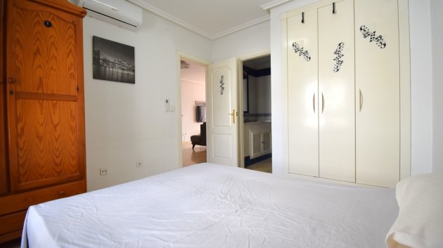 Resale - Apartments -
Orihuela Costa - Villamartín
