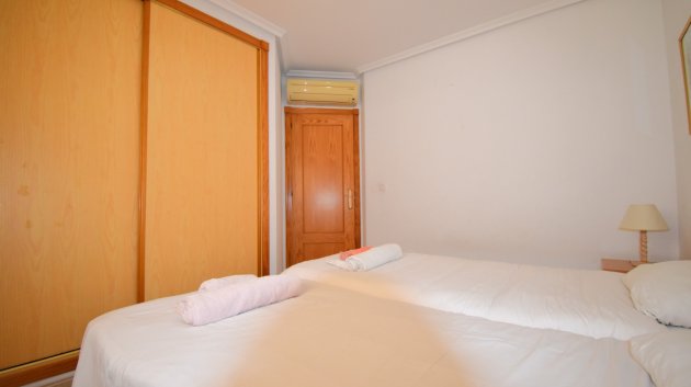 Reventa - Apartamentos -
Orihuela Costa - Playa Flamenca