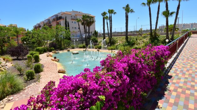Reventa - Apartamentos -
Orihuela Costa - Playa Flamenca