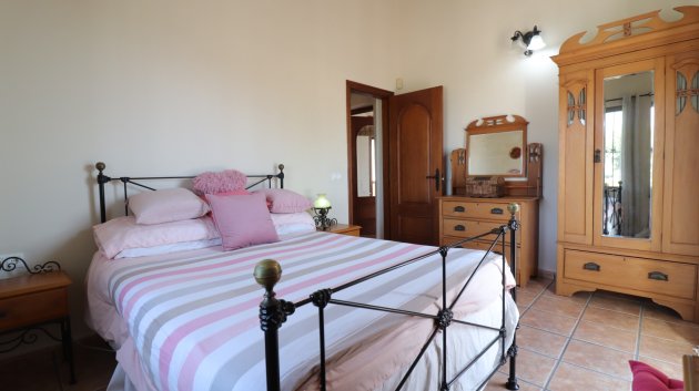 Reventa - Chalets -
Albatera - Albatera - Country