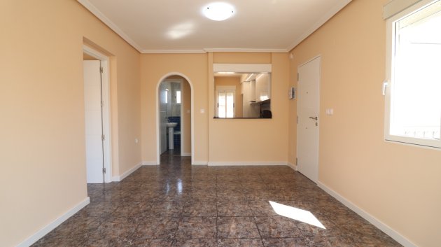 Reventa - Apartamentos -
Orihuela Costa - Punta Prima