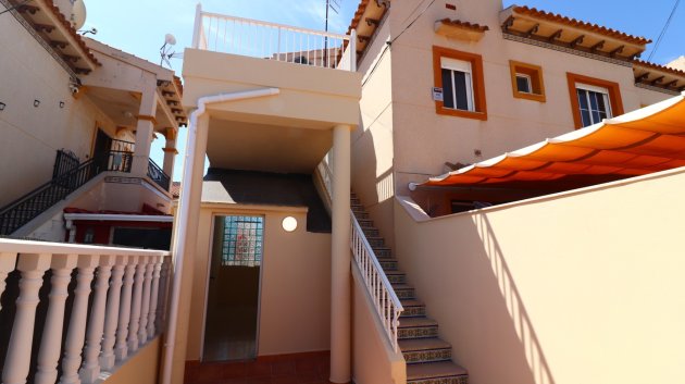 Reventa - Apartamentos -
Orihuela Costa - Punta Prima