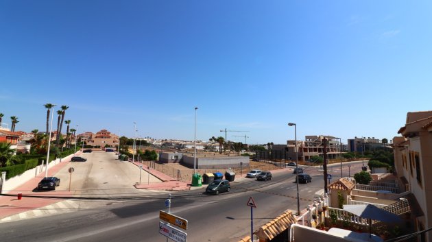 Reventa - Apartamentos -
Orihuela Costa - Punta Prima