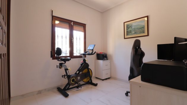 Reventa - Chalets -
Formentera del Segura - Fincas de La Vega