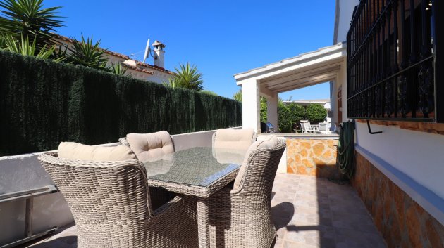 Reventa - Chalets -
Formentera del Segura - Fincas de La Vega