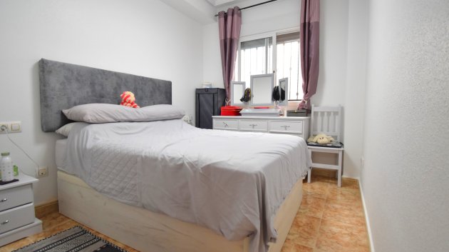 Reventa - Apartamentos -
Orihuela Costa - Punta Prima