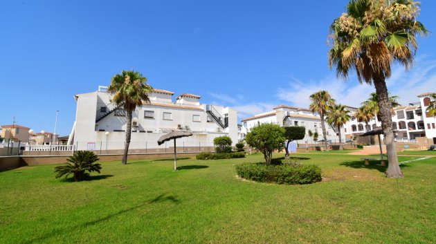 Reventa - Apartamentos -
Orihuela Costa - Punta Prima