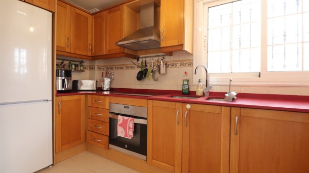 Resale - Villa -
Los Montesinos - La Herrada