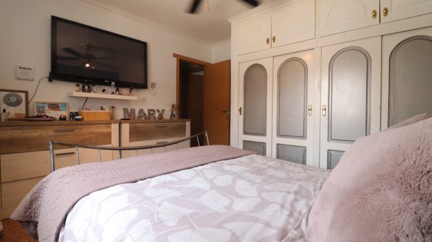 Resale - Villa -
Benijofar