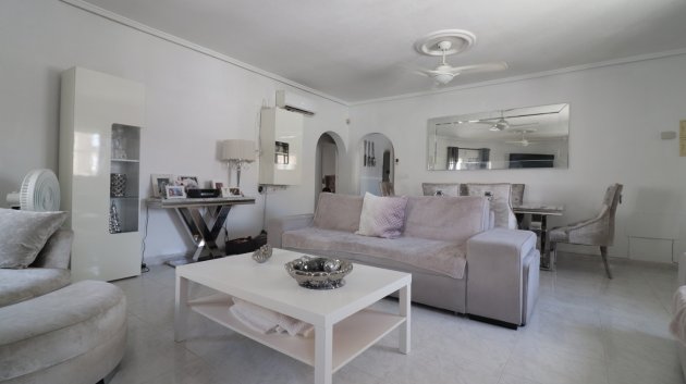 Reventa - Chalets -
Benijofar - Benimar I