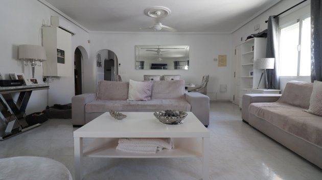 Reventa - Chalets -
Benijofar - Benimar I
