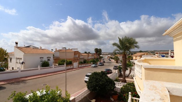 Reventa - Adosado -
Benijofar - Monte Azul