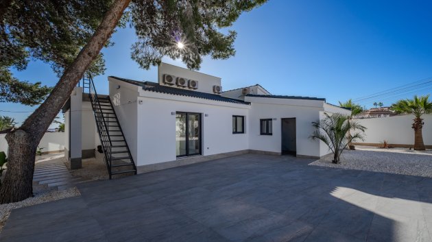 Reventa - Chalets -
Ciudad Quesada - town