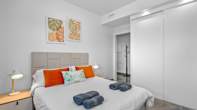 Reventa - Apartamentos -
Orihuela Costa - Los Altos
