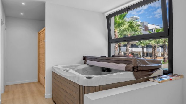 Reventa - Apartamentos -
Orihuela Costa - Los Altos