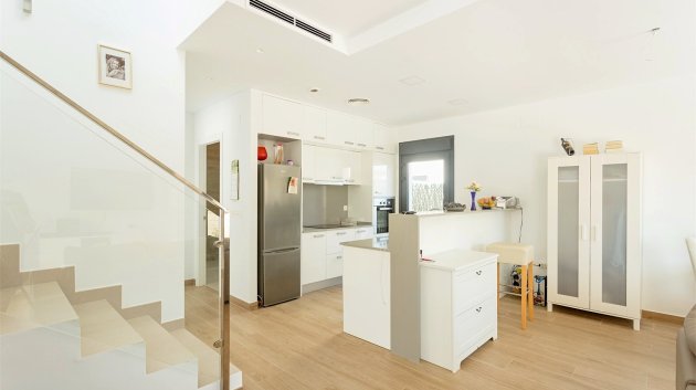 Reventa - Chalets -
Ciudad Quesada - Pueblo Bravo
