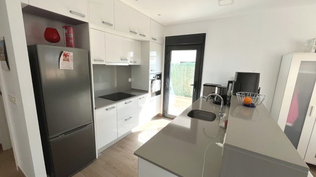 Reventa - Chalets -
Ciudad Quesada - Pueblo Bravo
