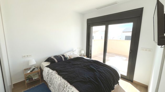 Reventa - Chalets -
Ciudad Quesada - Pueblo Bravo