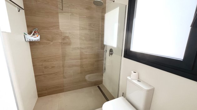 Reventa - Chalets -
Ciudad Quesada - Pueblo Bravo