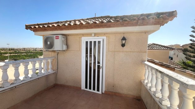 Reventa - Chalets -
Algorfa - Montebello