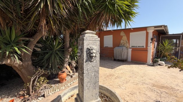 Reventa - Chalets -
La Marina - Elche / Elx
