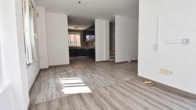Reventa - Chalets -
Orihuela Costa - Playa Flamenca