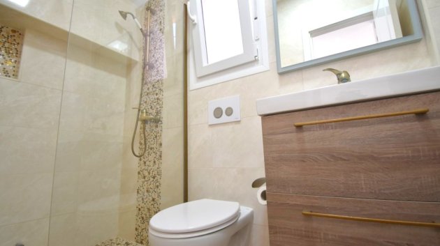Reventa - Chalets -
Orihuela Costa - Playa Flamenca