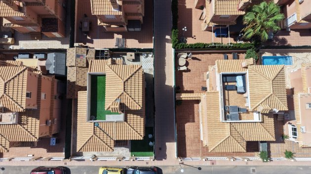 Reventa - Chalets -
Orihuela Costa - Playa Flamenca