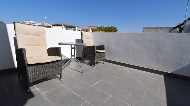 Reventa - Chalets -
Orihuela Costa - Playa Flamenca