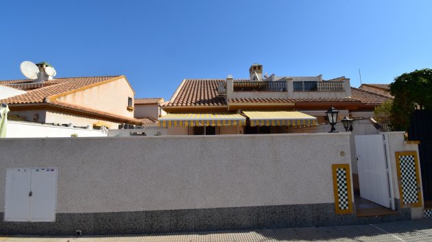 Revente - Villa -
Orihuela Costa - La Zenia