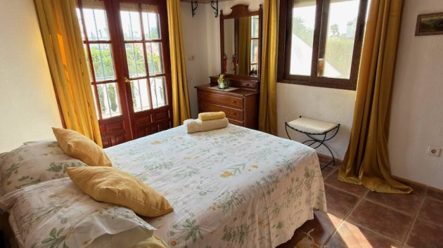 Reventa - Chalets -
Ciudad Quesada - Costa Blanca