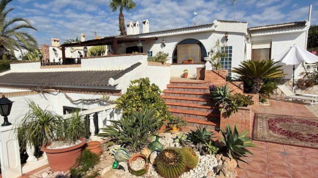 Reventa - Chalets -
Ciudad Quesada - Costa Blanca