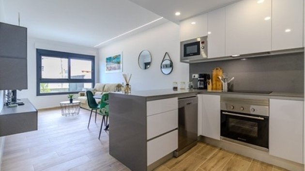 Resale - Apartments -
Orihuela Costa - Las Filipinas