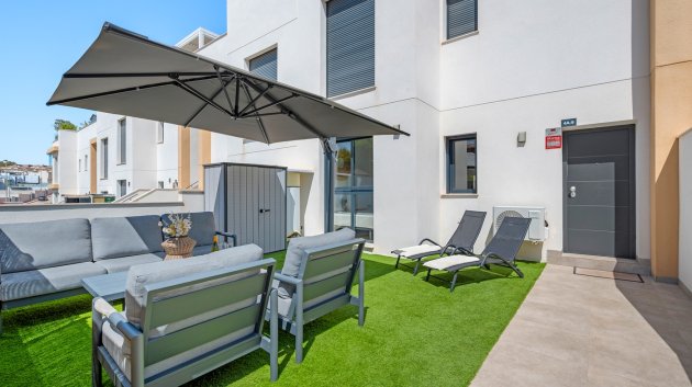 Resale - Apartments -
Orihuela Costa - Villamartín