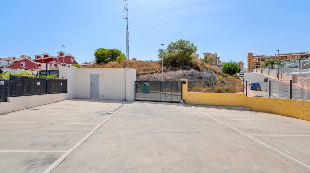 Resale - Apartments -
Orihuela Costa - Villamartín