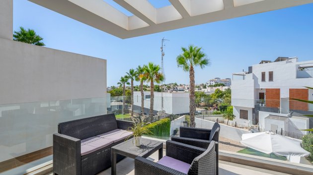 Resale - Villa -
Orihuela Costa - Villamartín