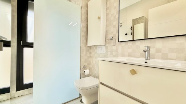 Resale - Villa -
Orihuela Costa - Cabo Roig