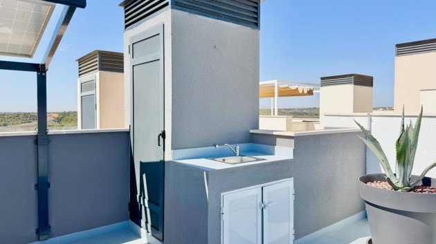 Resale - Villa -
Orihuela Costa - Cabo Roig