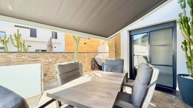 Resale - Villa -
Orihuela Costa - Cabo Roig
