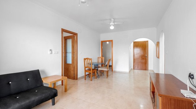 Reventa - Apartamentos -
Orihuela Costa