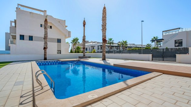 Reventa - Apartamentos -
Orihuela Costa