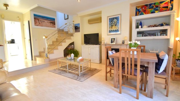 Resale - Townhouse -
Orihuela Costa - Los Altos