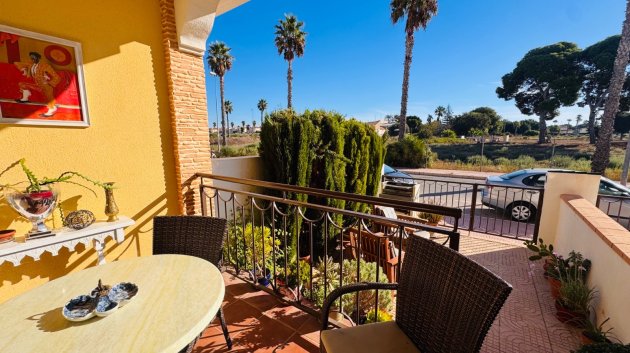 Resale - Townhouse -
Ciudad Quesada - Doña Pepa