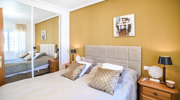 Resale - Townhouse -
Guardamar del Segura - El Raso