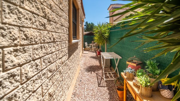 Resale - Townhouse -
Guardamar del Segura - El Raso