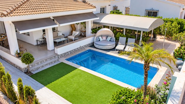 Resale - Villa -
Mar de Cristal - Mar Menor