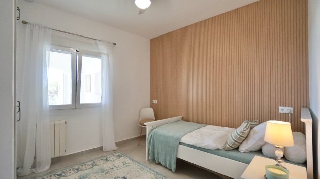 Resale - Villa -
Moraira - Benimeit