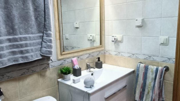 Resale - Townhouse -
Guardamar del Segura - Urbanizaciones