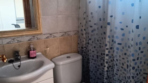 Resale - Townhouse -
Guardamar del Segura - Urbanizaciones