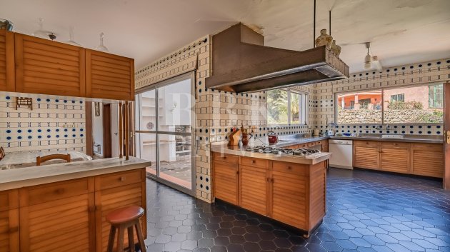 Reventa - Chalets -
Marbella